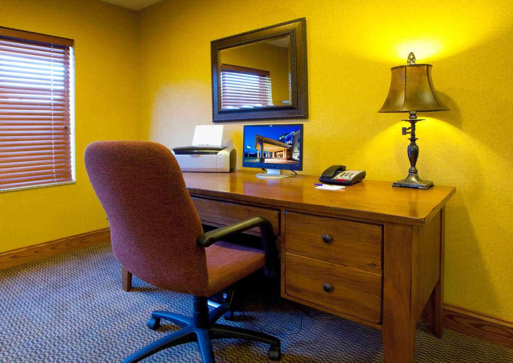 Holiday Inn Express Hotel & Suites Weston By Ihg Eksteriør billede